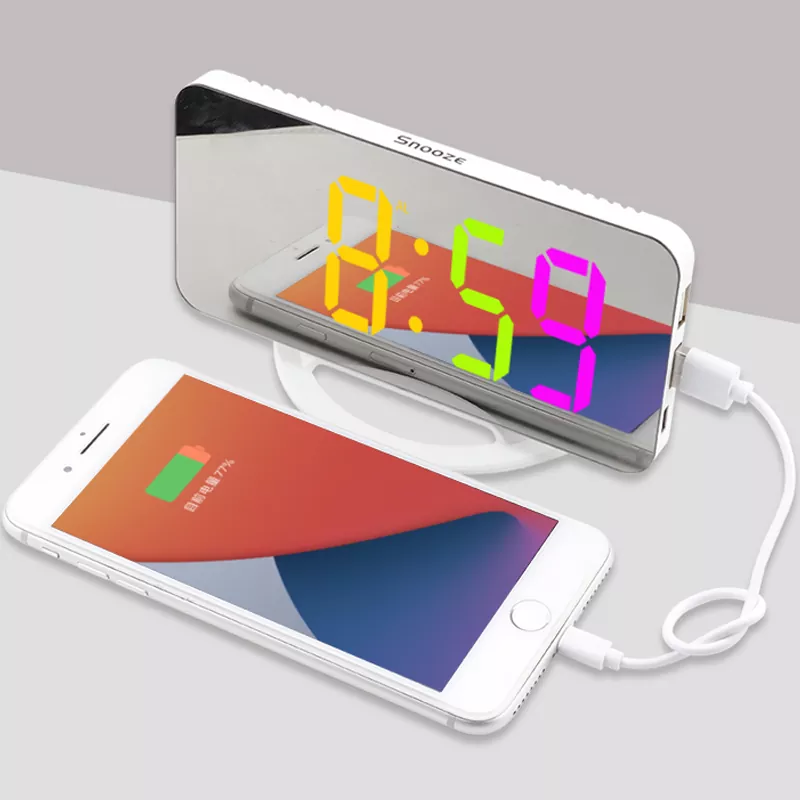 USB-oplaadbare RGB-spiegelklok